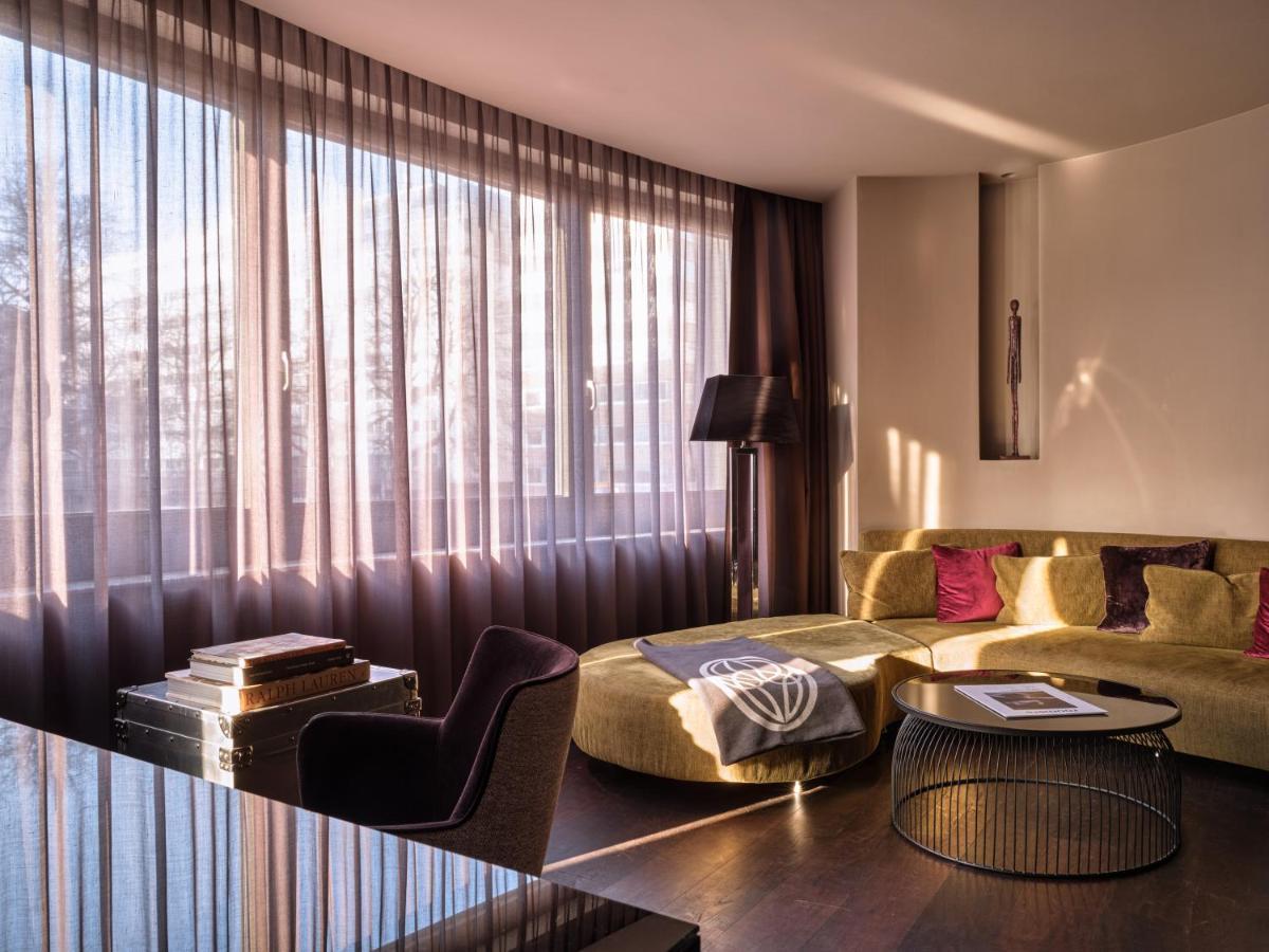 Roomers, Frankfurt, A Member Of Design Hotels Francfort-sur-le-Main Extérieur photo